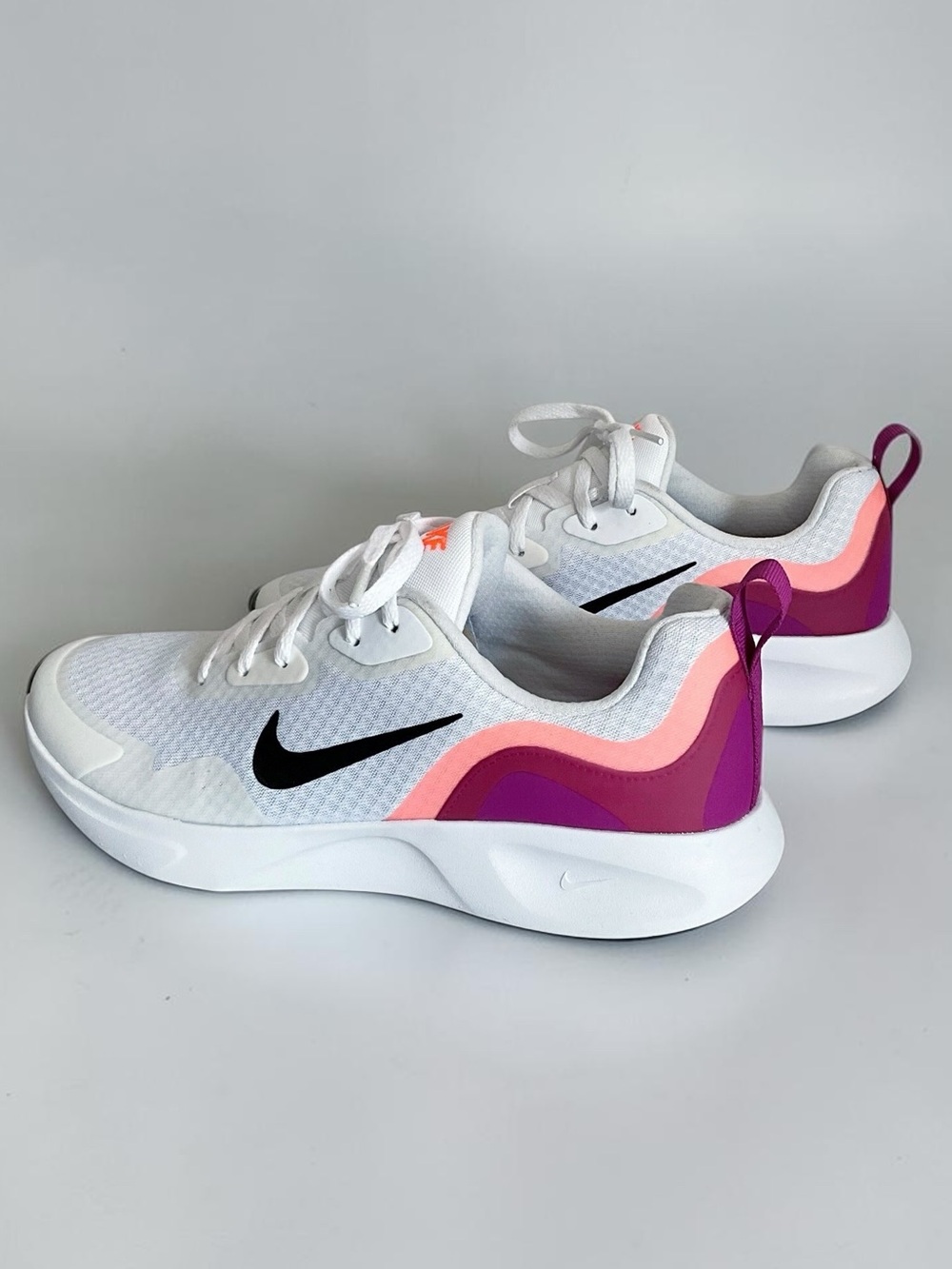 Nike Crimson Cactus Flower Wearallday Sneaker, Size 8 - Picture 11 of 13